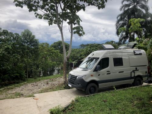 coral_tree_lodge_camper_1