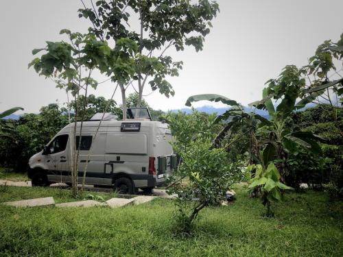 coral_tree_lodge_camper_2