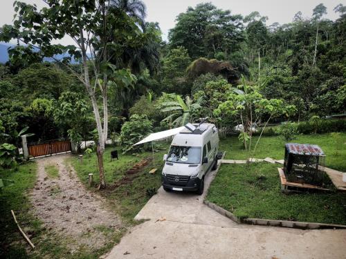 coral_tree_lodge_camper_oben_1