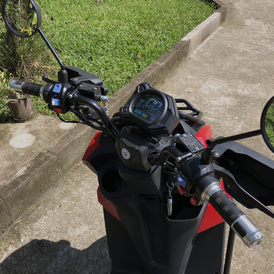 Coral_Tree_Lodge_motorbike_5
